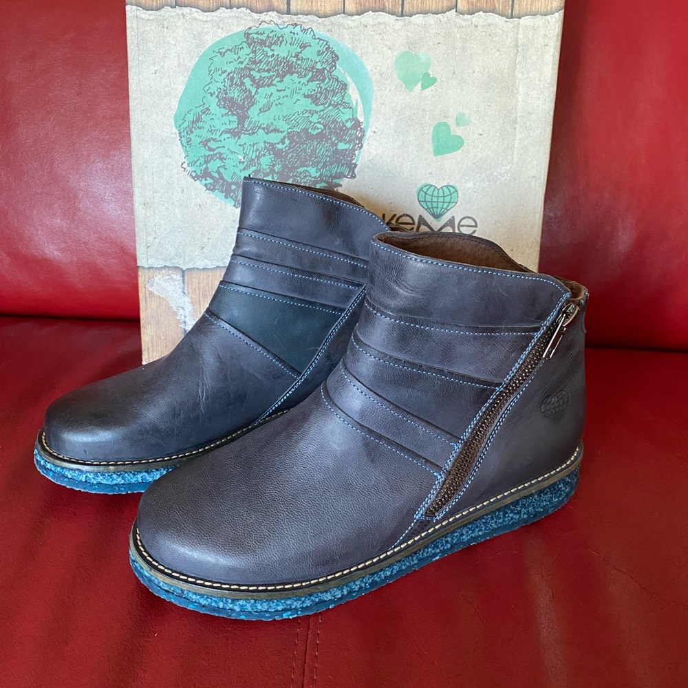 Take Me Boots, Village Blue. Brand new. Size 37.